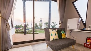 Ảnh chưa phân loại, 5 trong số 33 ảnh, nút