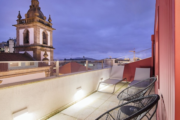 Premium Double or Twin Room | Minibar, in-room safe, soundproofing, free WiFi