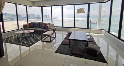 Family Suite Sunrise Gurney Penang