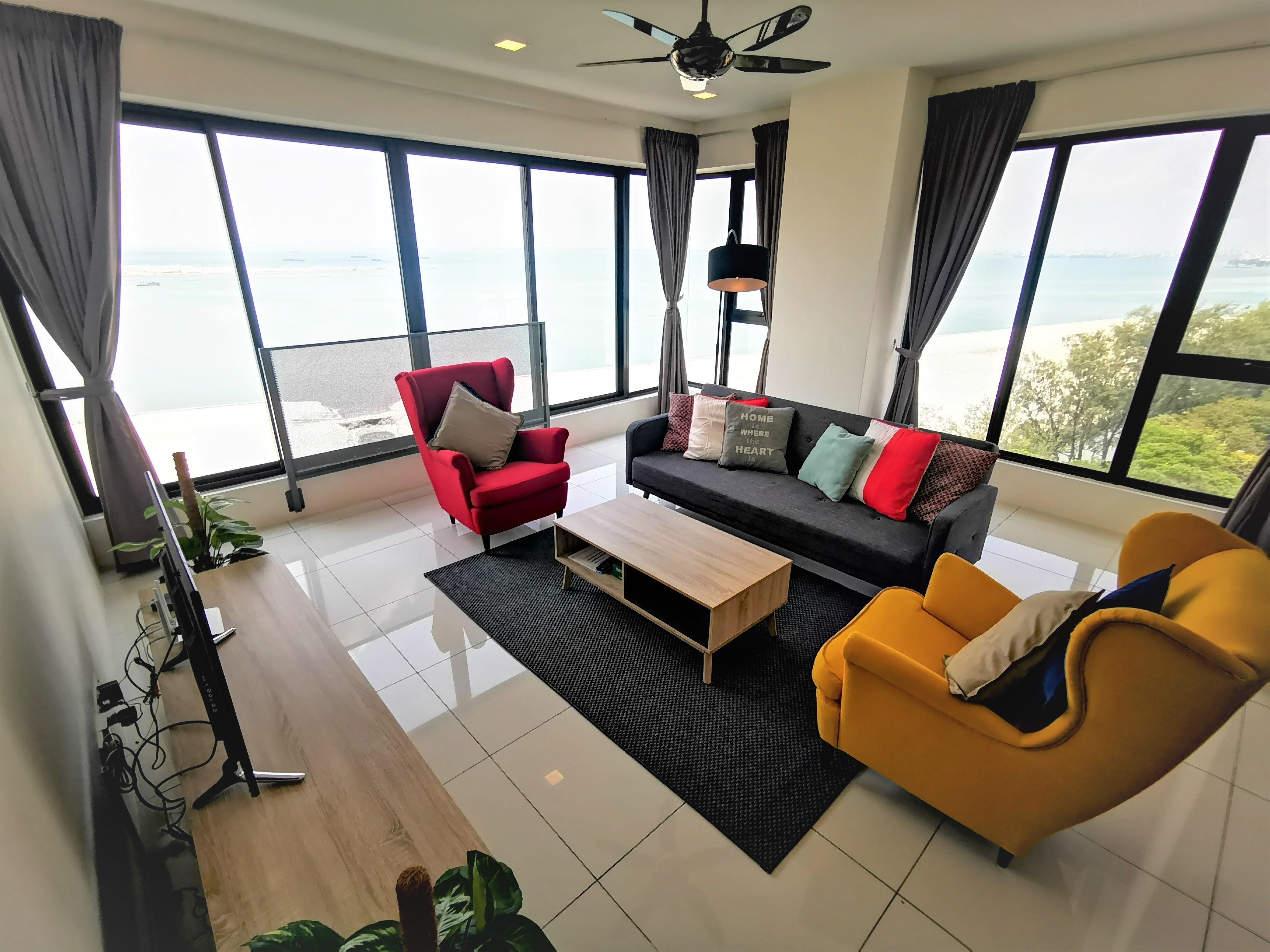 Comfort Duplex, 2 Bedrooms | Living area | Flat-screen TV