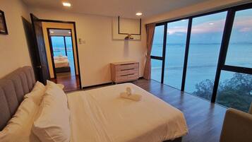 Pemandangan dari bilik