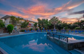 Exterior - Splash Pool Bar (Zakynthos)