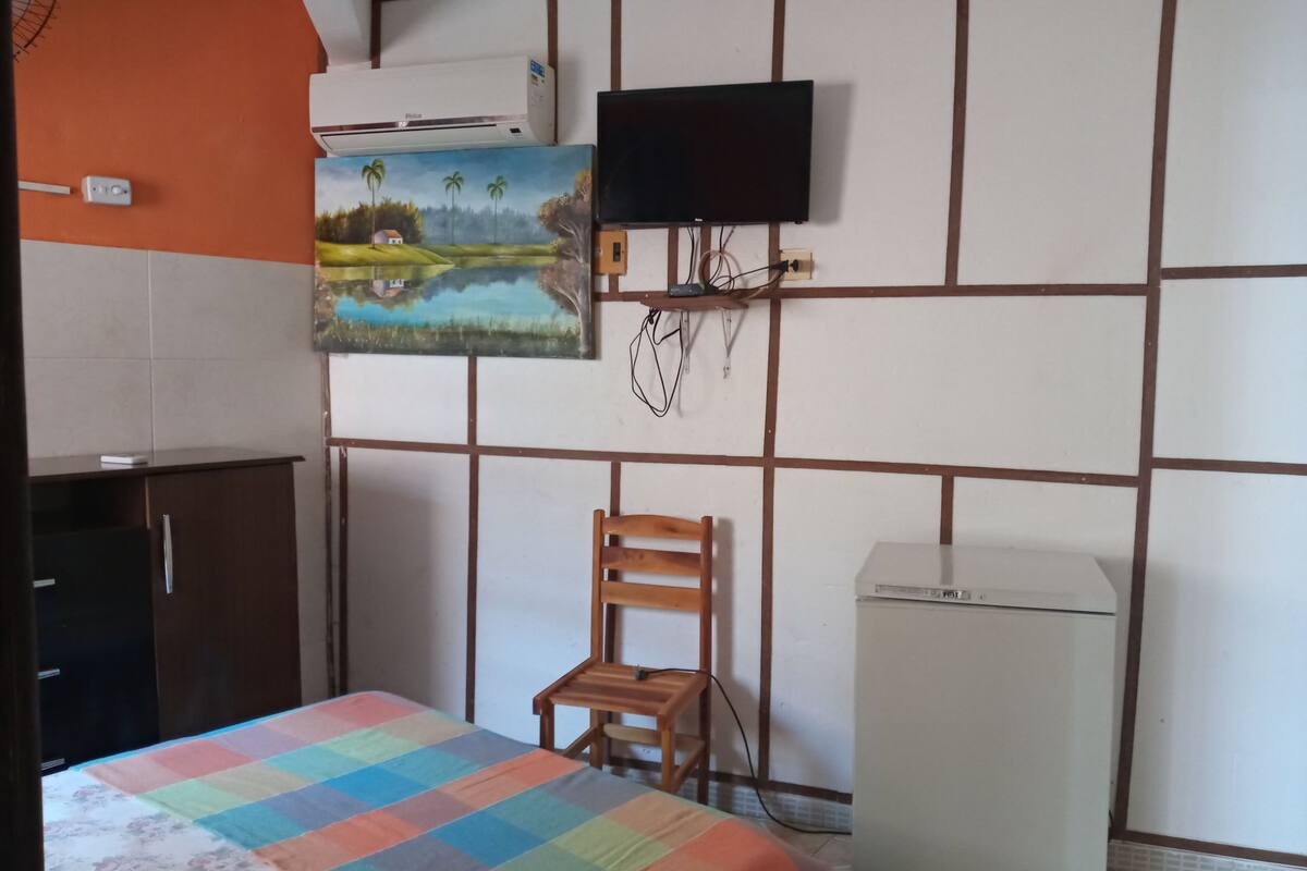 Economy Double or Twin Room, Non Smoking | Bed sheets
