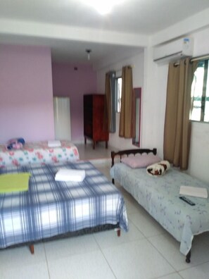 Økonomi-firemannsrom, sjøutsikt | Sengetøy