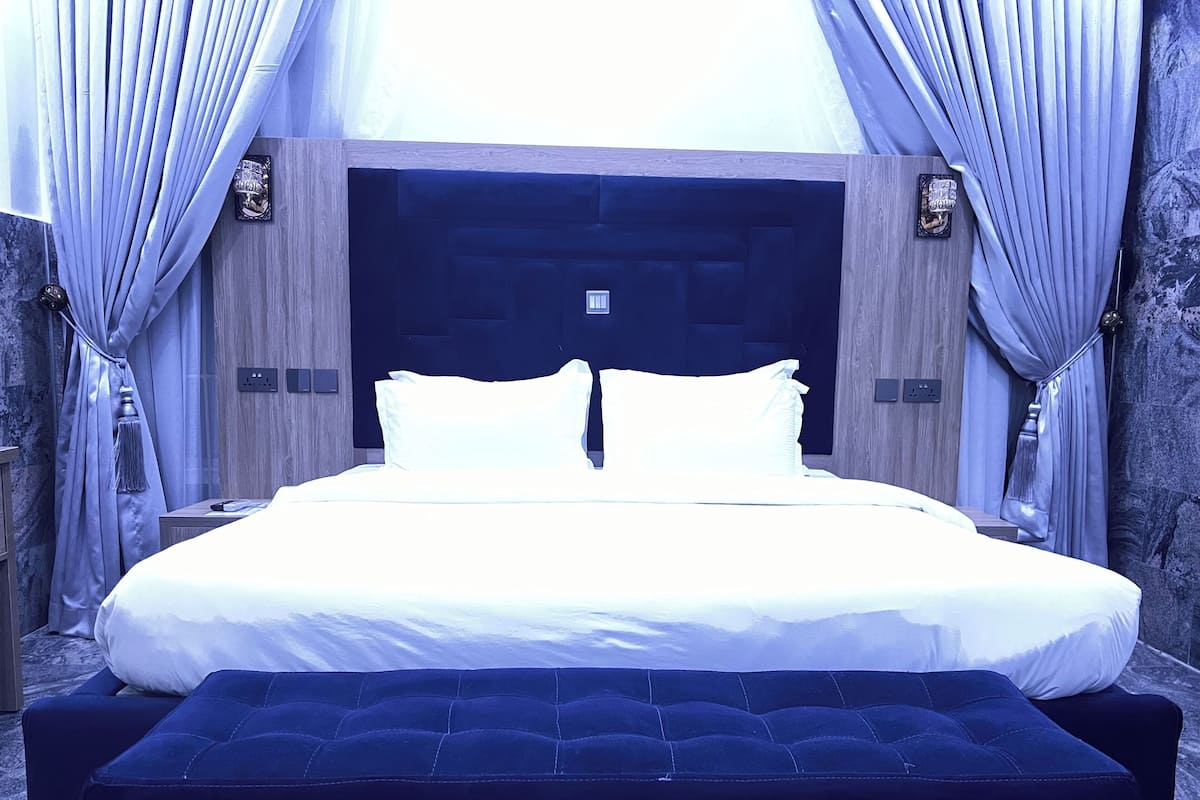 Standaard kamer | Een bureau, gratis wifi