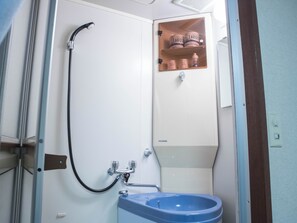 Twin Room | Bathroom - Pension Old String (Minakami)