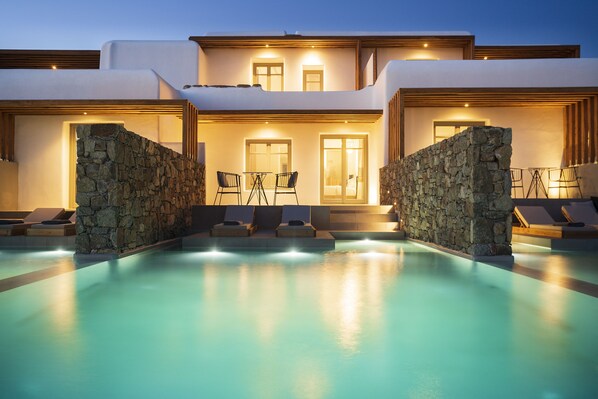 Deluxe Suite, Private Pool, Sea View | Private pool