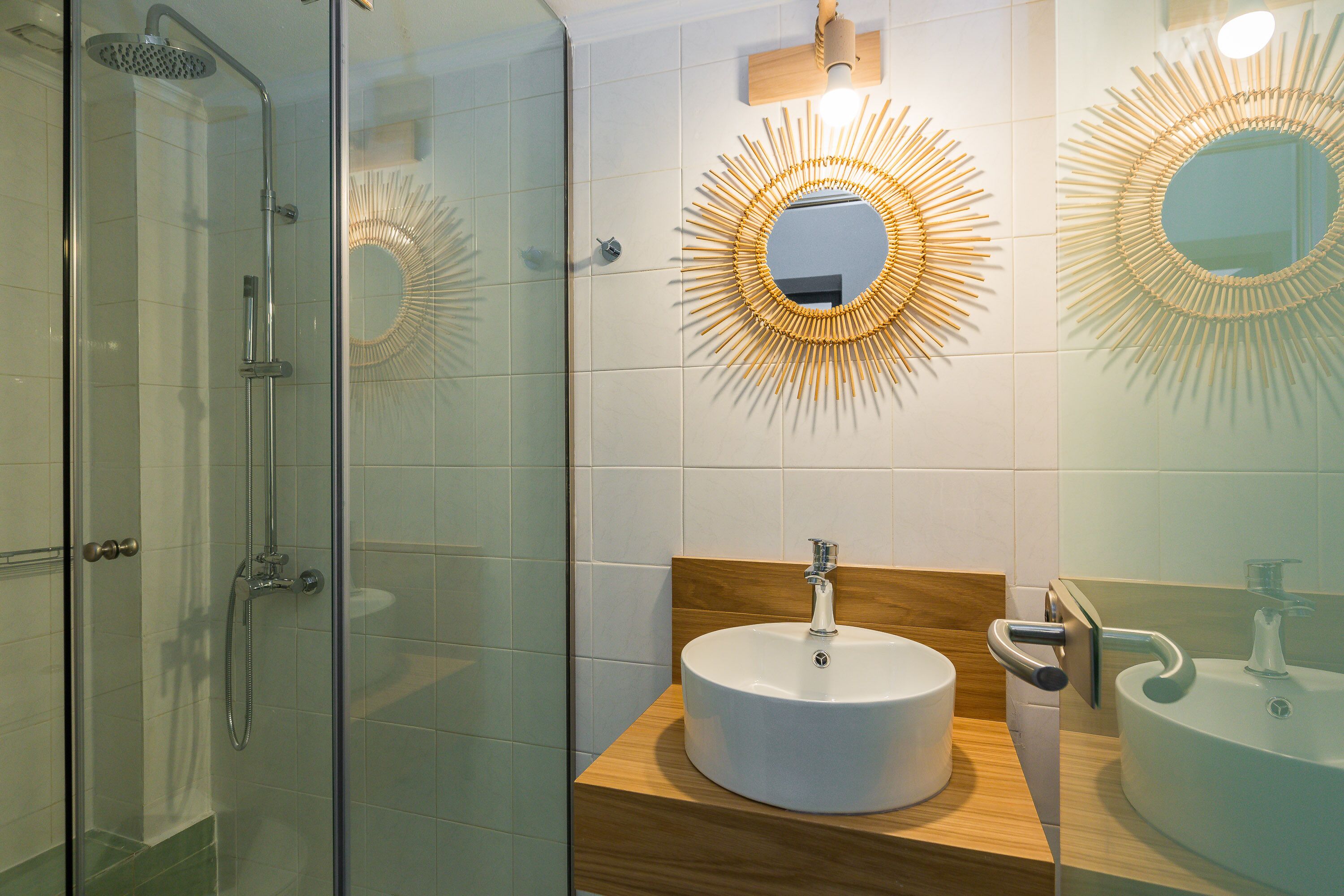 standard room | in-room safe, desk, soundproofing, iron/ironing board