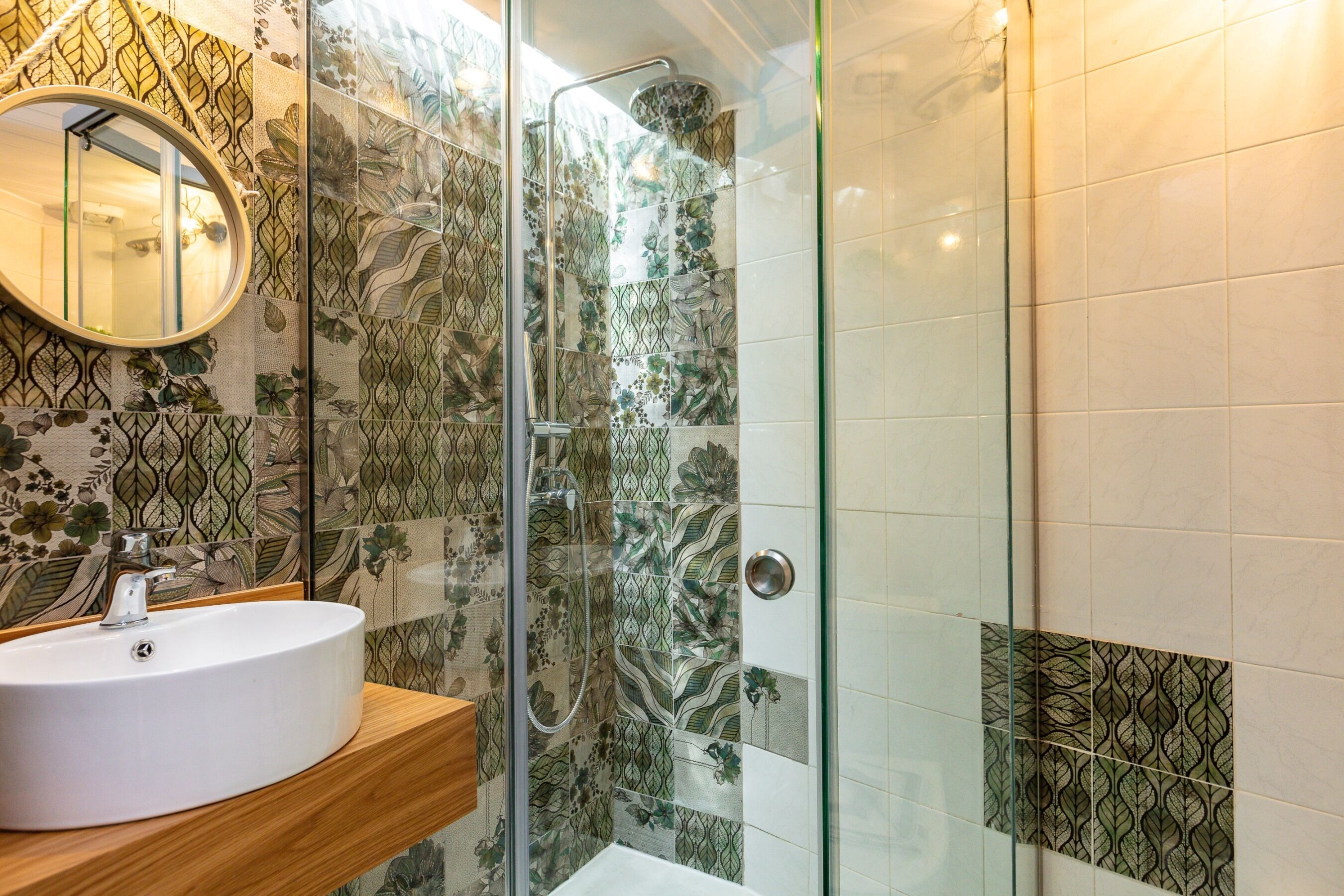 standard room, balcony | bathroom | shower, designer toiletries, hair dryer, towels