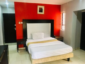 商務開放式客房 | 客房內保險箱、免費無線上網、床單、無障礙通道