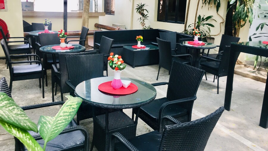 Home Gate Resort Limited