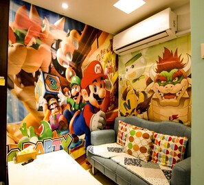 Ropa de cama de alta calidad, cubrecamas y escritorio 