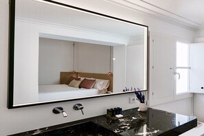 Superior Suite | Bathroom - Divina Suites Hotel Boutique Adults Only (Ciutadella de Menorca)