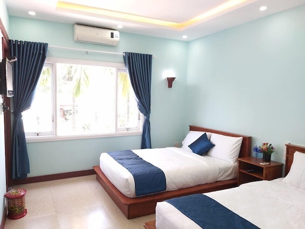 Quadruple Room | Free WiFi - BLUE HOUSE (Da Nang)