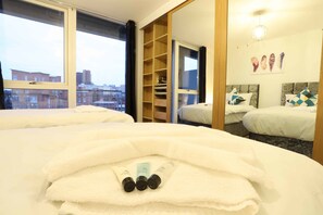 Room - Fiveways City View Apartment (Birmingham)