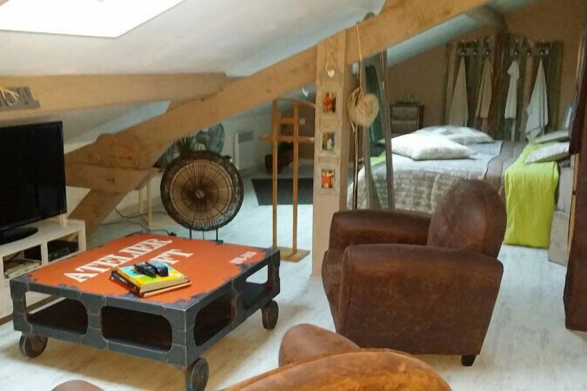Suite (Clemence) | Living area