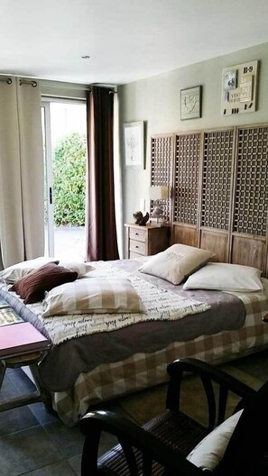 Individually decorated, individually furnished, iron/ironing board