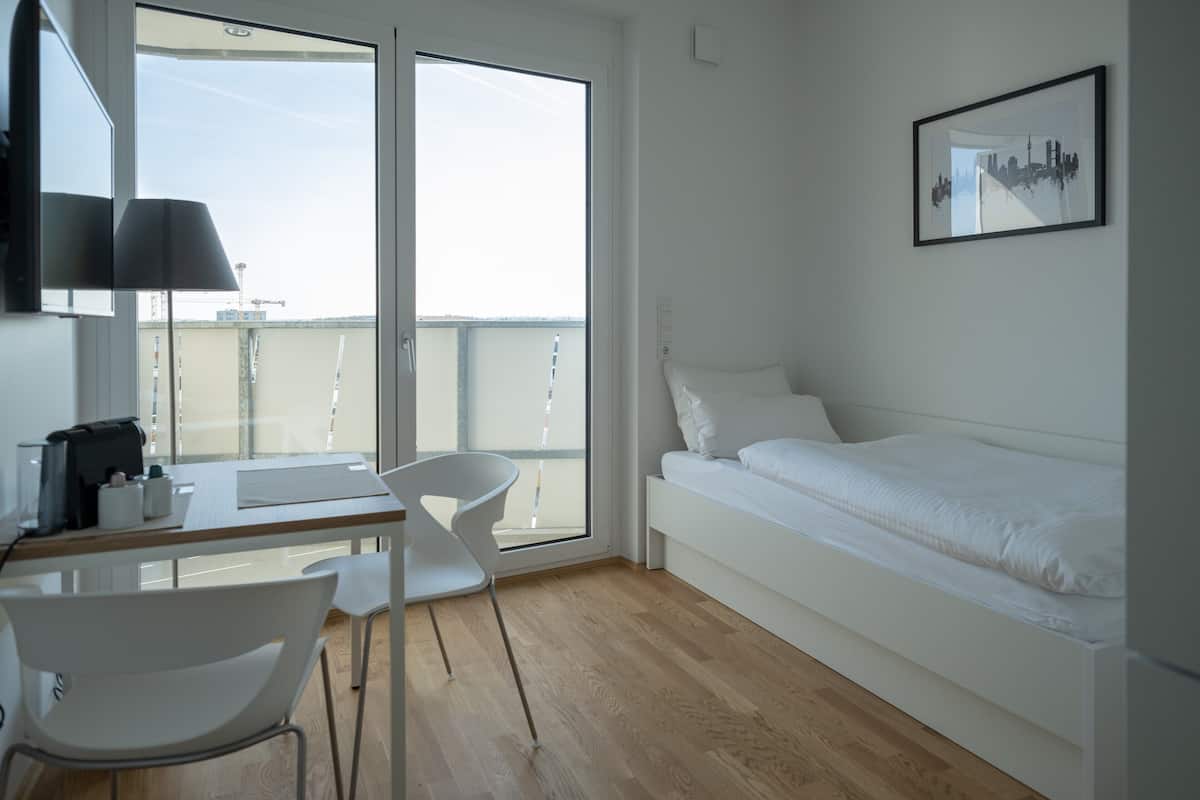 Classic Apartment | Kalis bunyi, seterika/papan seterika, Wi-fi percuma, cadar katil