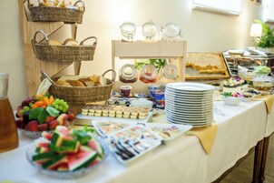 Desayuno buffet incluido todos los días 