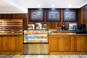 Breakfast, lunch, dinner served; local and international cuisine 