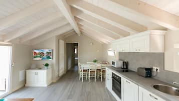 Loft, 2 Schlafzimmer, Terrasse | Wohnbereich | Smart-TV, Netflix