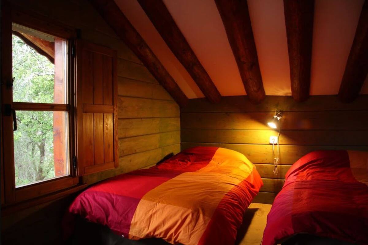Donsdekens, babybedden (toeslag), individueel gedecoreerd