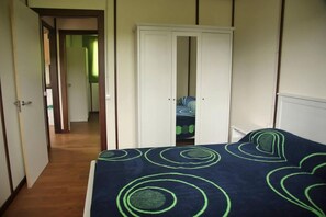 羽絨被、獨特裝潢、布置獨特、搖籃/嬰兒床