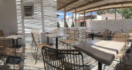 Aellia Hotel & Suites
