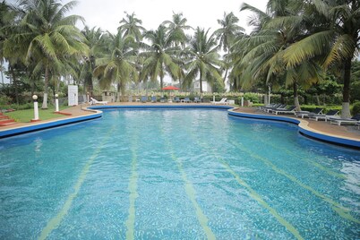 Hotel Ecole Lebenin