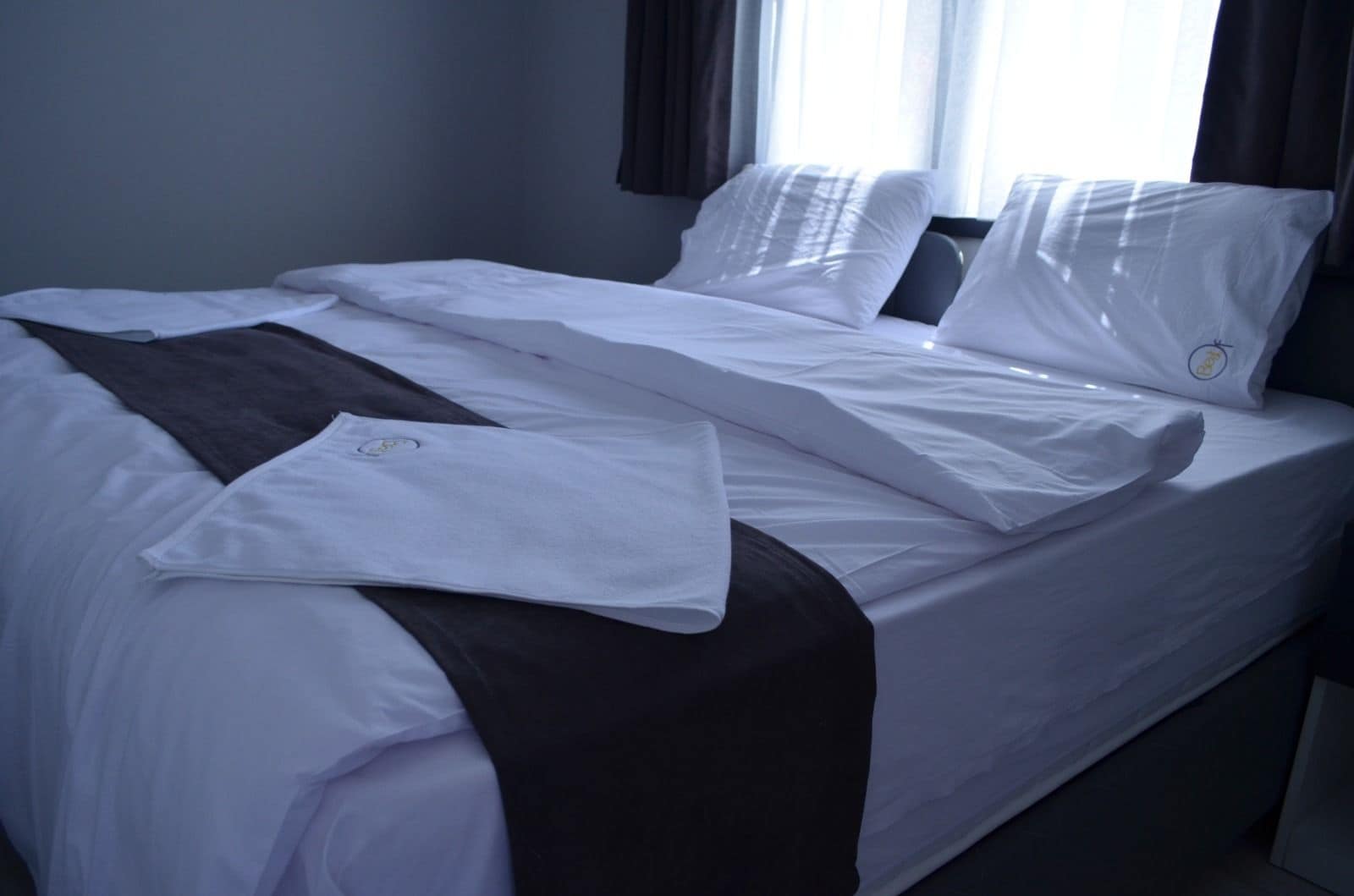 minibar, desk, free wifi