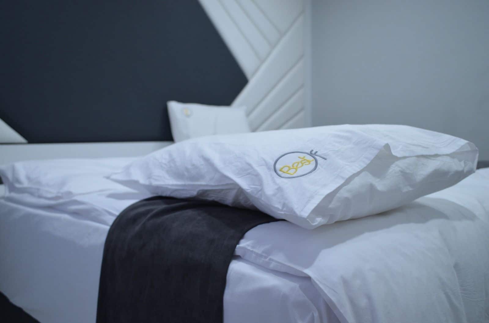 minibar, desk, free wifi