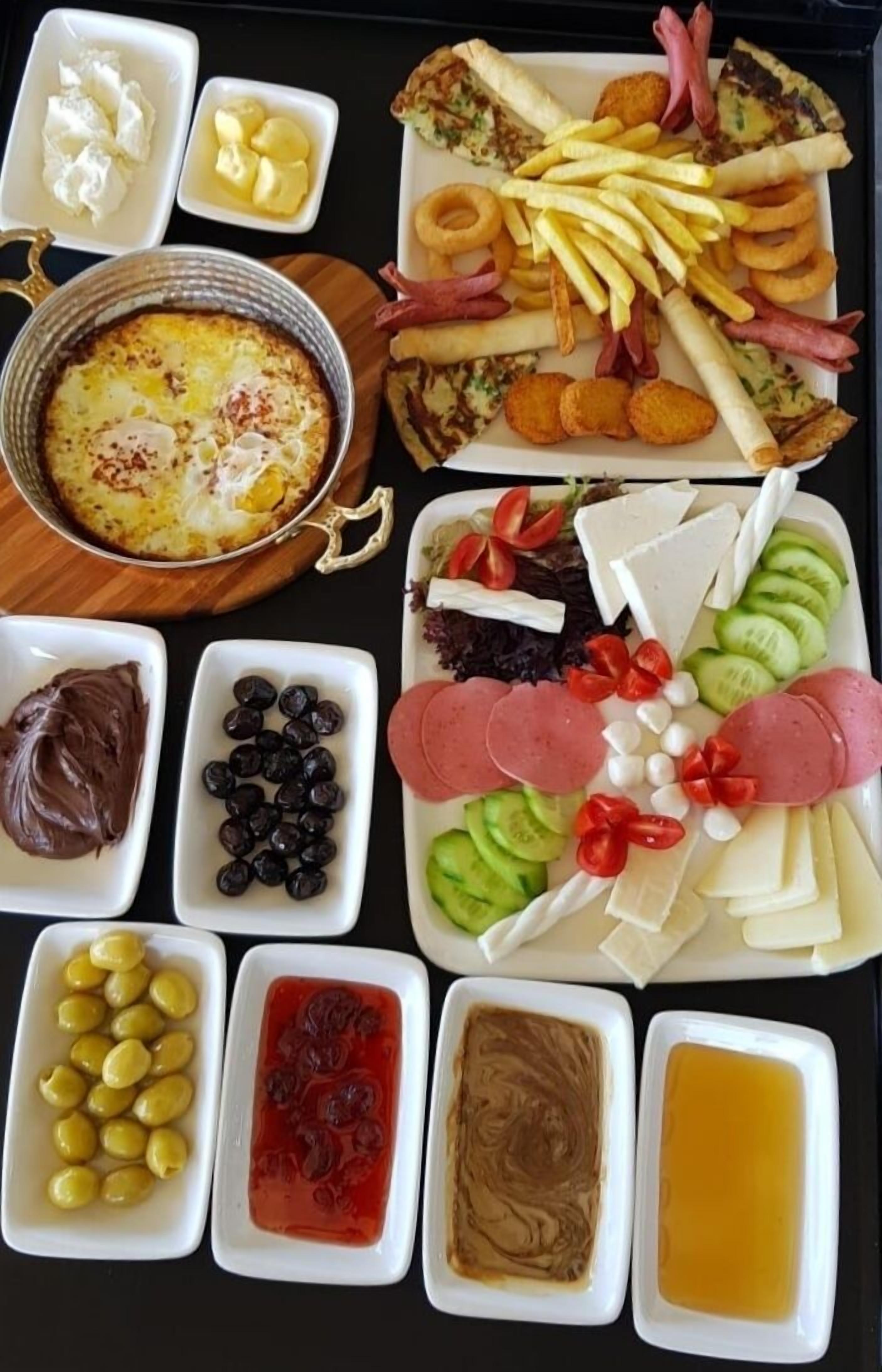 daily full breakfast (usd 6 per person)