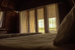 Bungalow exécutif | Coffre-fort, fer et planche à repasser, literie fournie