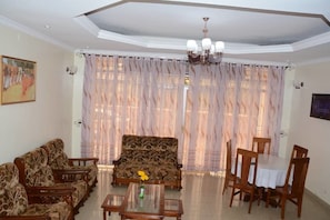 Interior - La Floraison (Kigali)