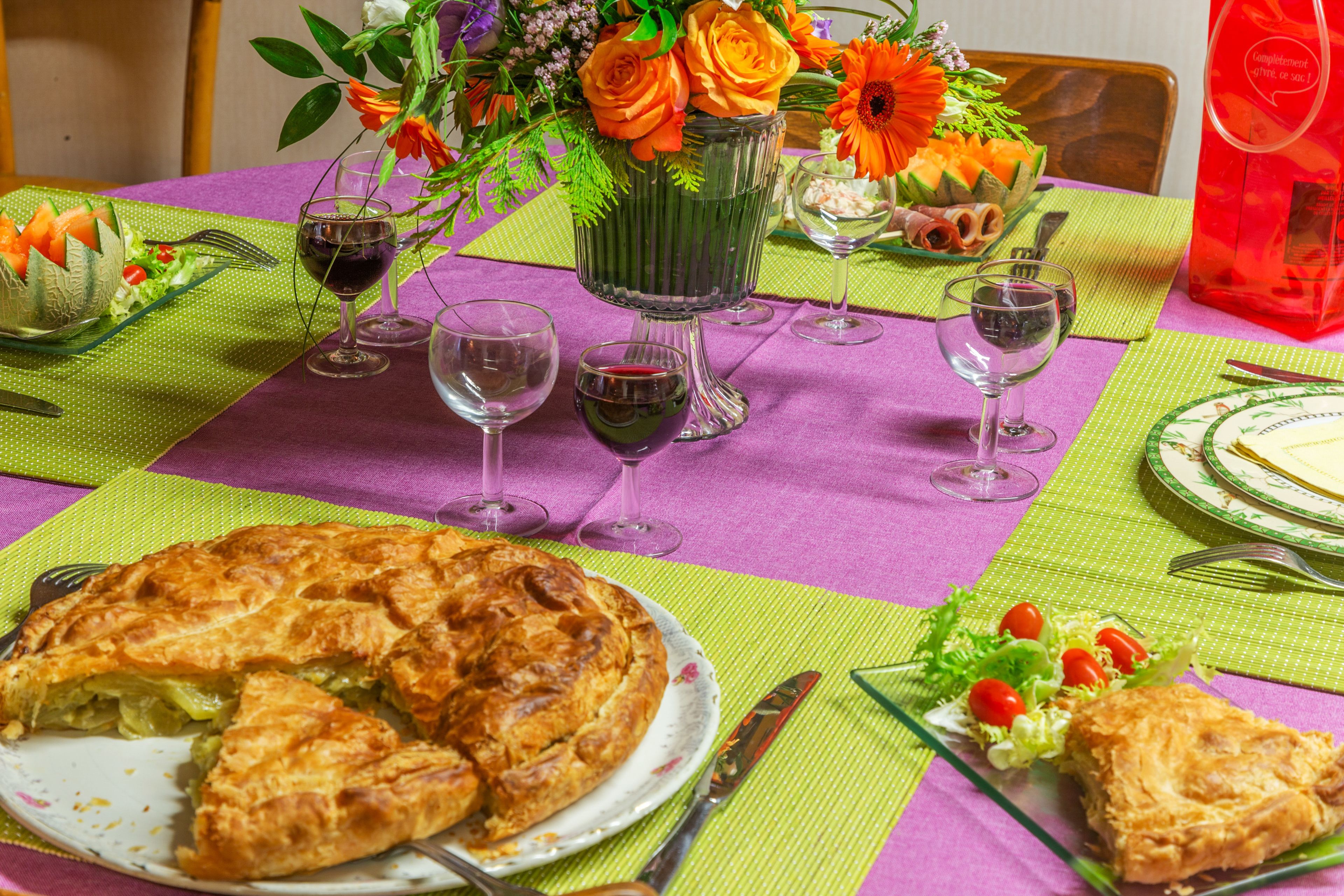 lunch and dinner served, regional cuisine