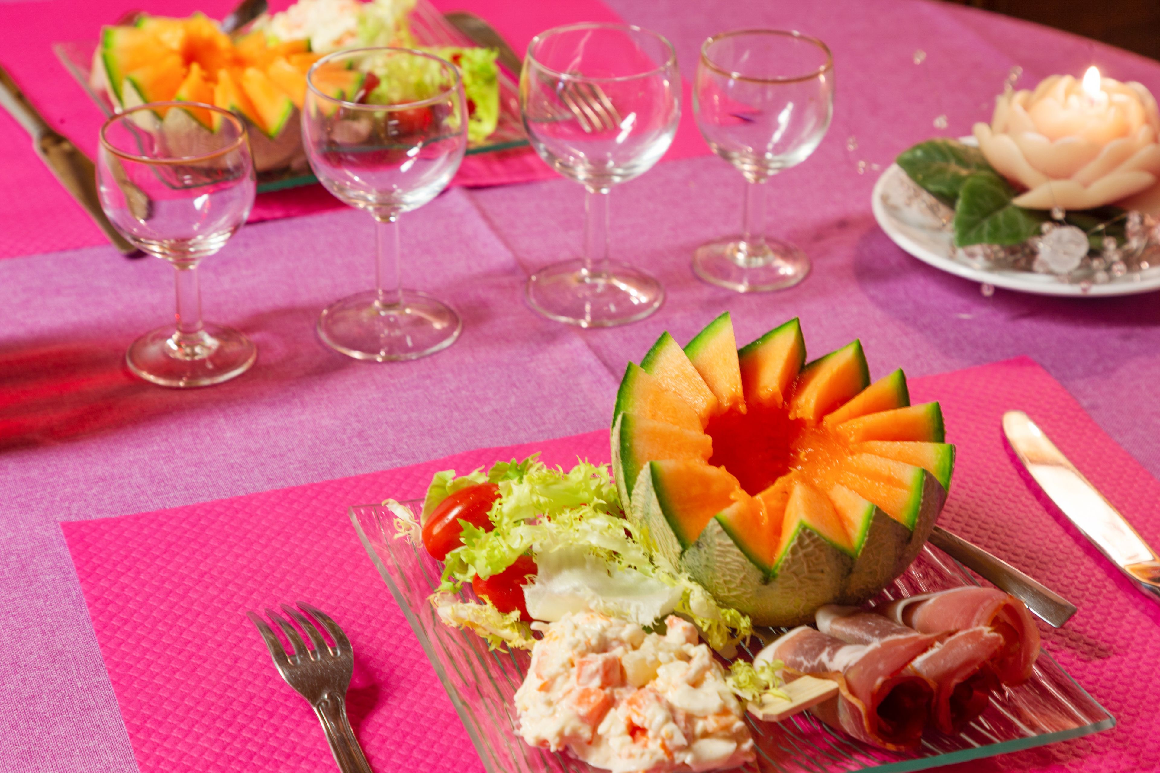 lunch and dinner served, regional cuisine