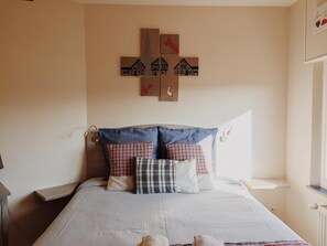 獨特裝潢、布置獨特、書桌、隔音