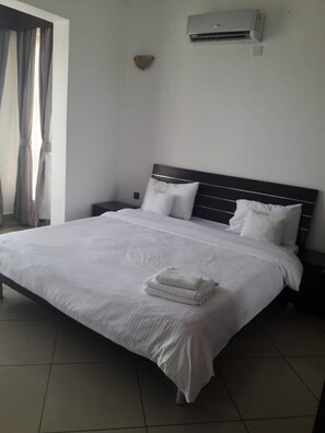 Apartment, 3 Bedrooms | 3 bedrooms, premium bedding, blackout curtains, iron/ironing board - Jupiter Heights Apartments (Mombasa)