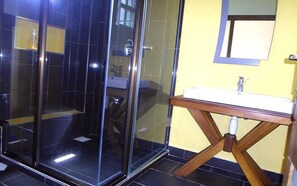 Apartment, 3 Schlafzimmer | Badezimmer