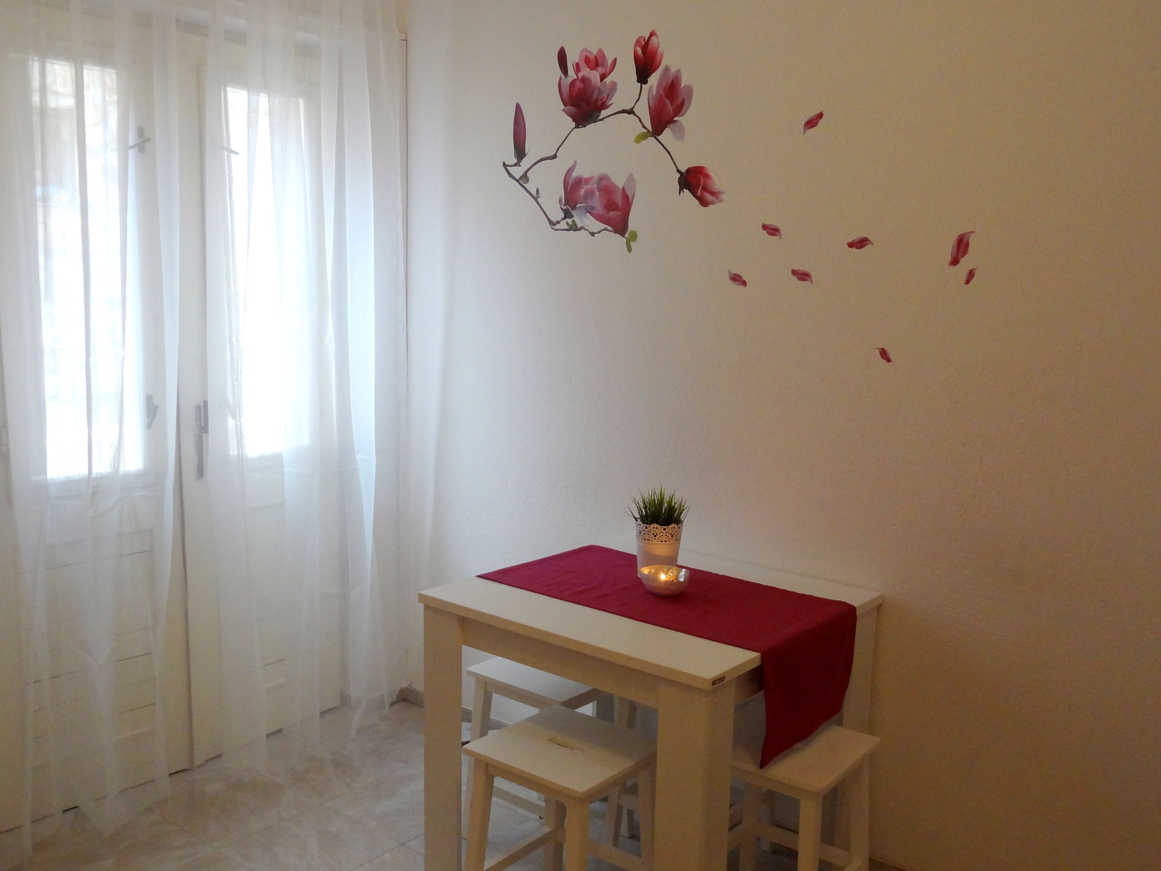 Family Apartment | Bathroom | Bathtub, hair dryer, towels