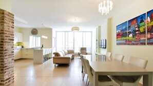 Appartement | Restauration dans la chambre