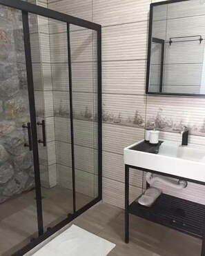 Chuveiro, secador de cabelo