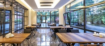 Ferah Suites Hotel
