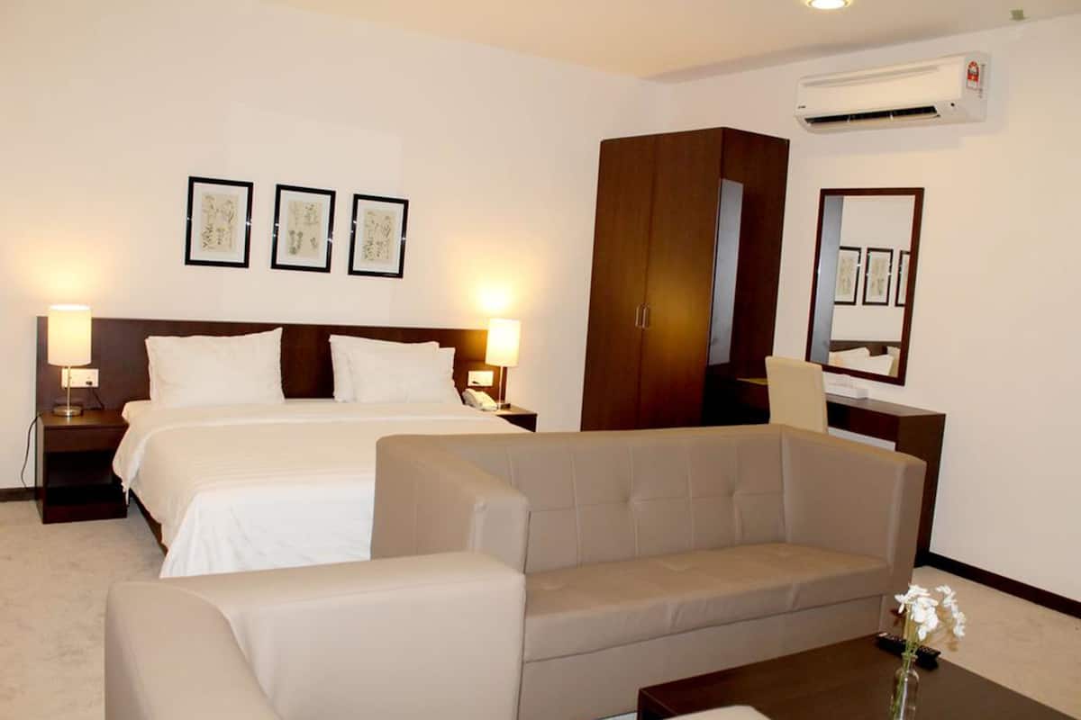 desk, blackout curtains, rollaway beds, free wifi