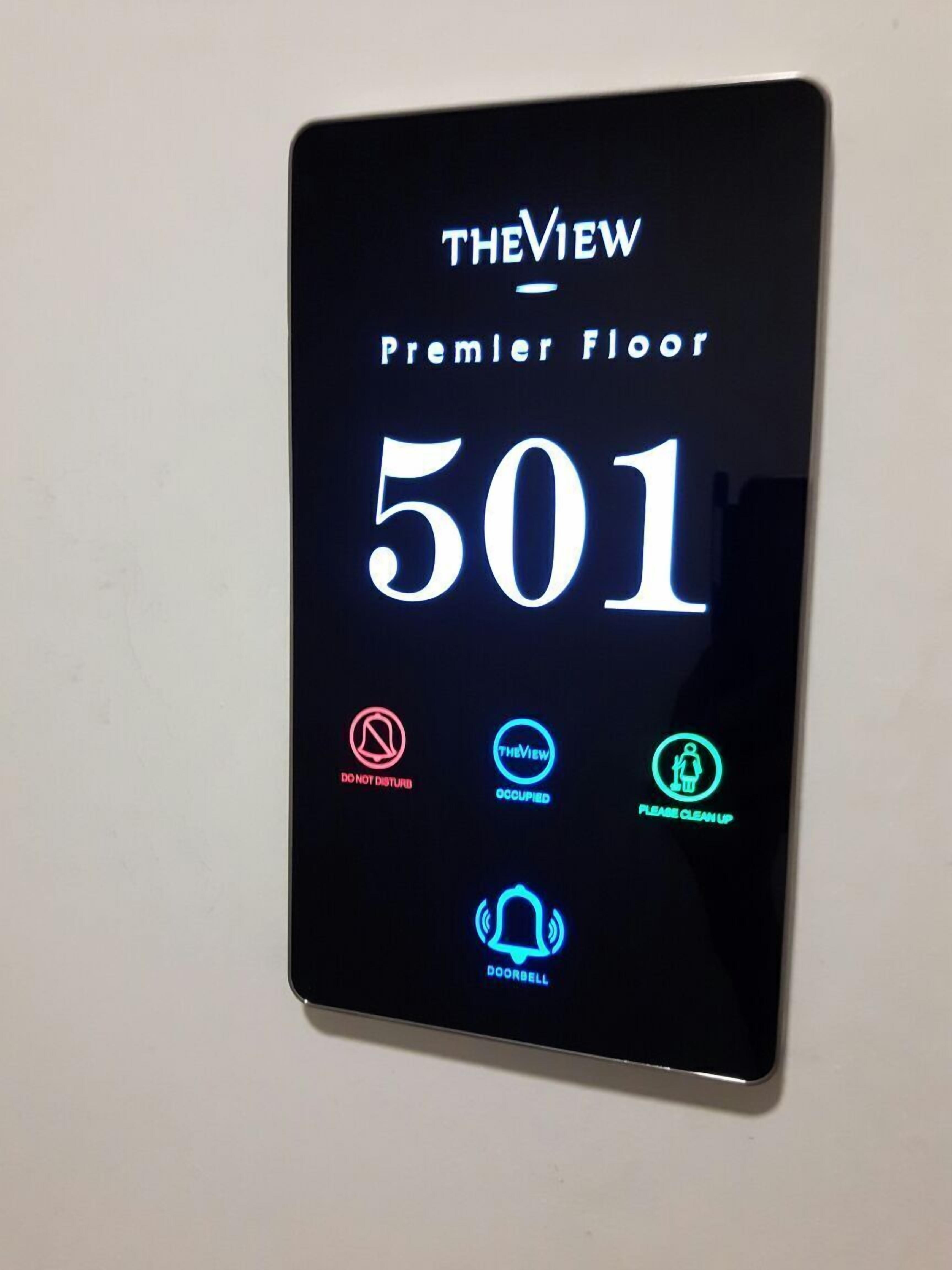 desk, blackout curtains, rollaway beds, free wifi