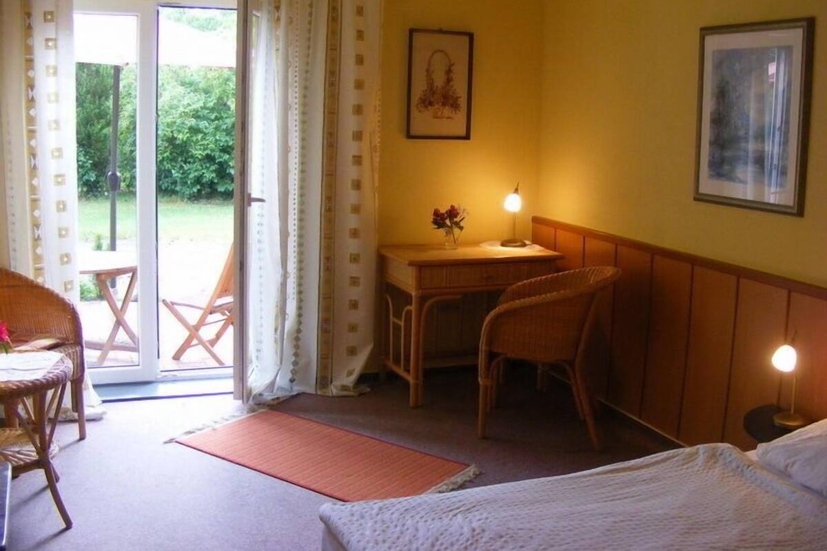 Phòng đôi (1-3) | Truy cập Internet không dây miễn phí, bộ trải giường