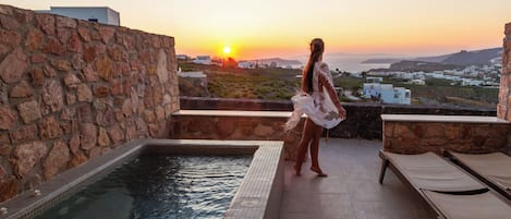 Two Bedroom Apartment with Outdoor Hot Tub Sea and Sunset View | Vue sur la plage/lâocĂ©an