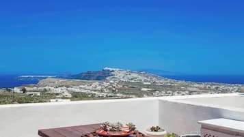 Two Bedroom Apartment with Sea View | Balcony view