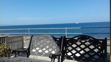 Apartment, Meerblick | Ausblick vom Zimmer