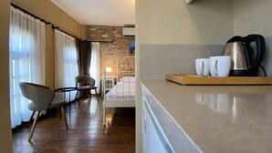 Premier Suite, Kitchenette | Private kitchen - Avlulu Konak (Ayvalik)